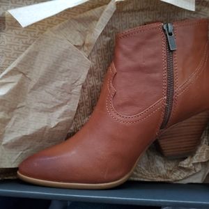 Ladies Frye Booties